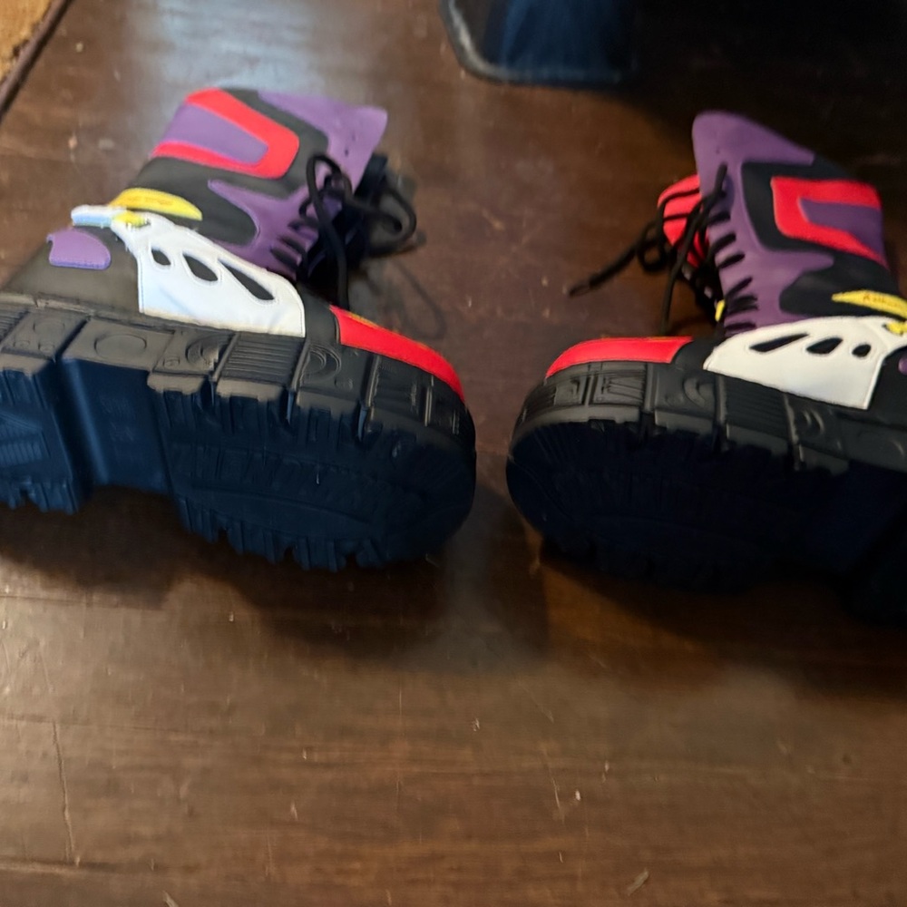 Anthony Wang Guava 01 Boots